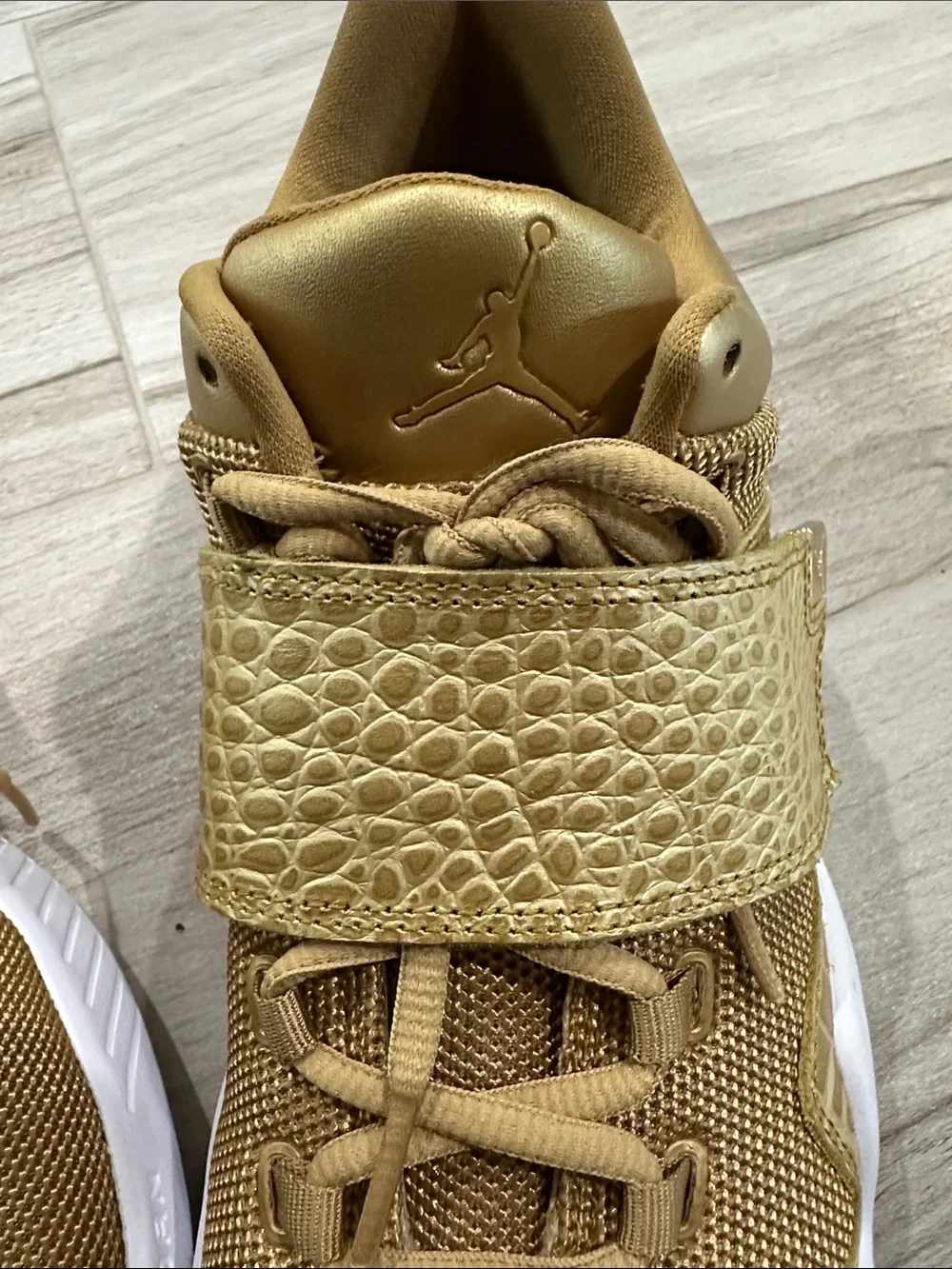 Jordan sneakers metallic
